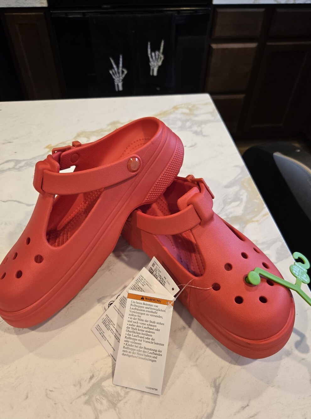 NWT! CROCS classic Mary Jane Clogs. Size 8 In Cherry Red